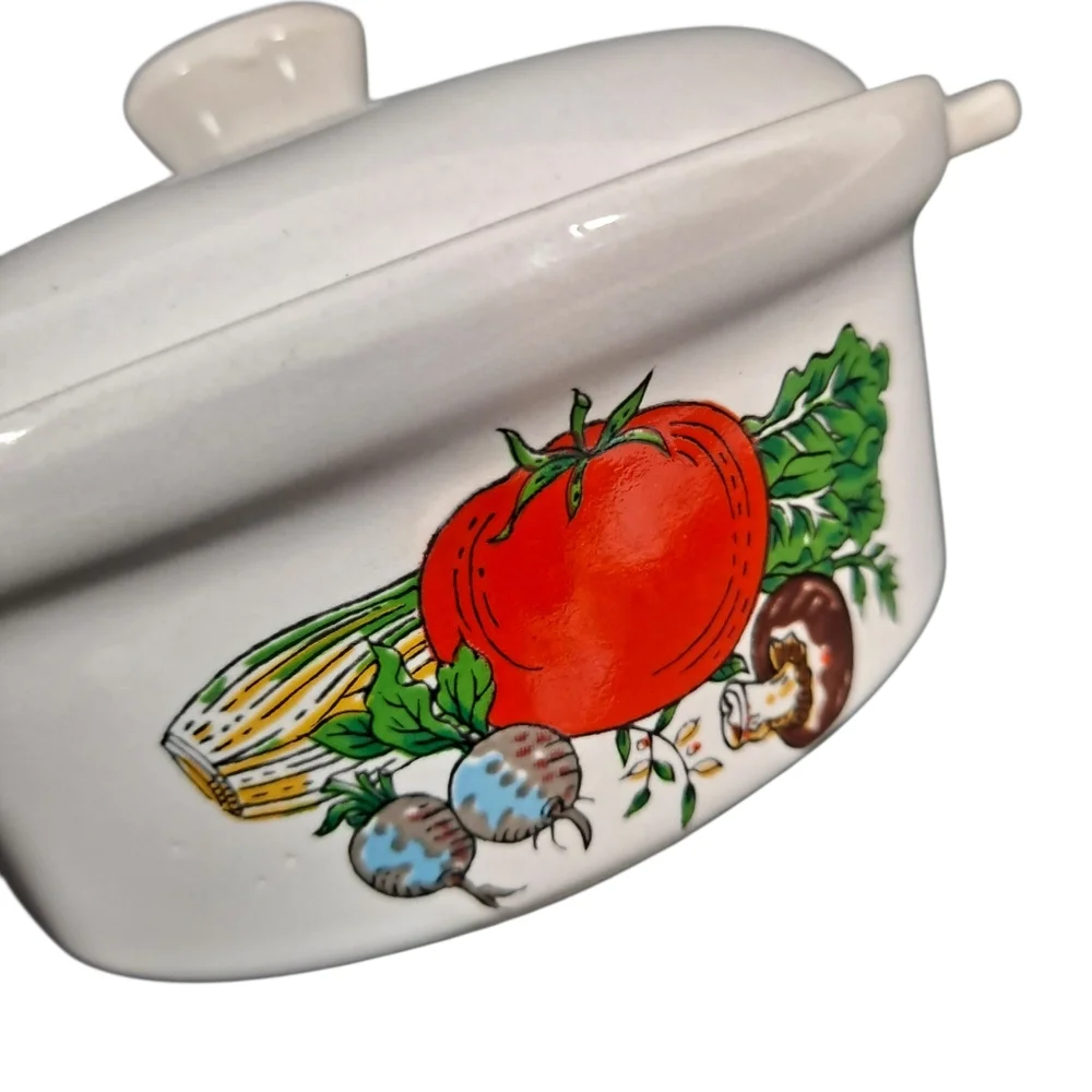 Vintage Tomato Ceramic Crock With Lid Set Of 2 Covered Soup Bowl Made in Japan